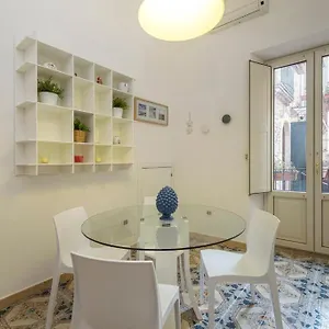 Elegant In Appartamento